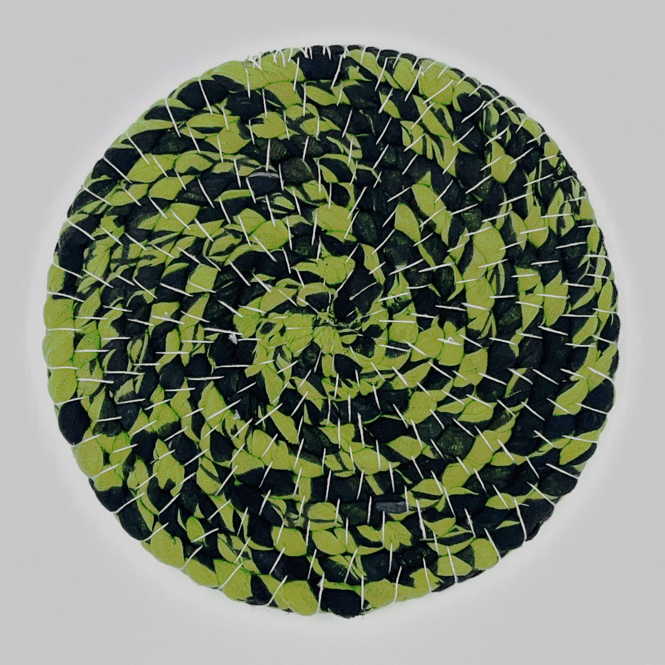 Sari Trivet - Small (20cm)