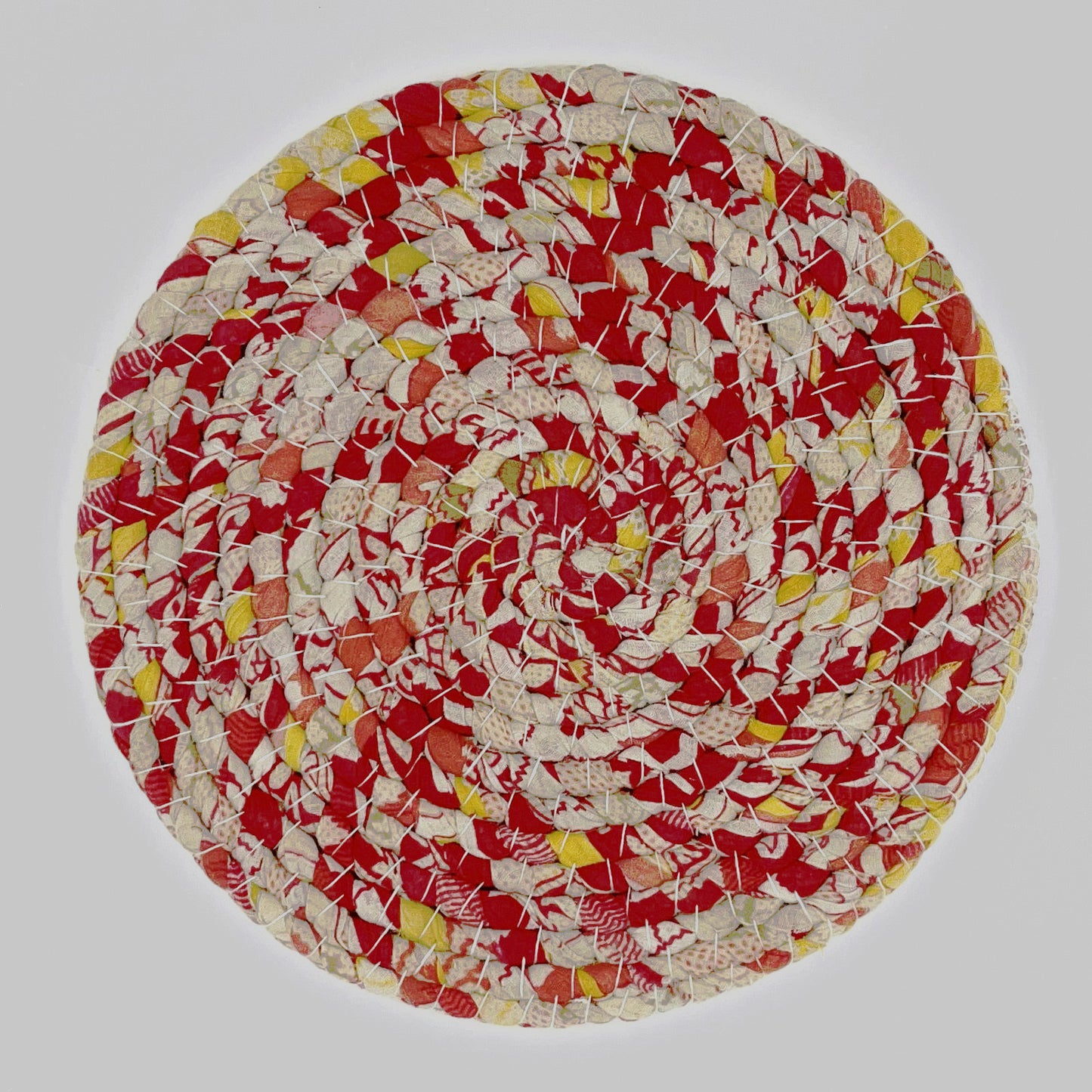 Sari Trivet - Large (25cm)