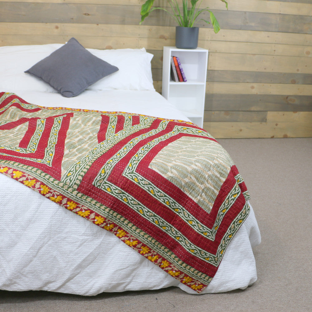 Single Sari Blanket (S011)