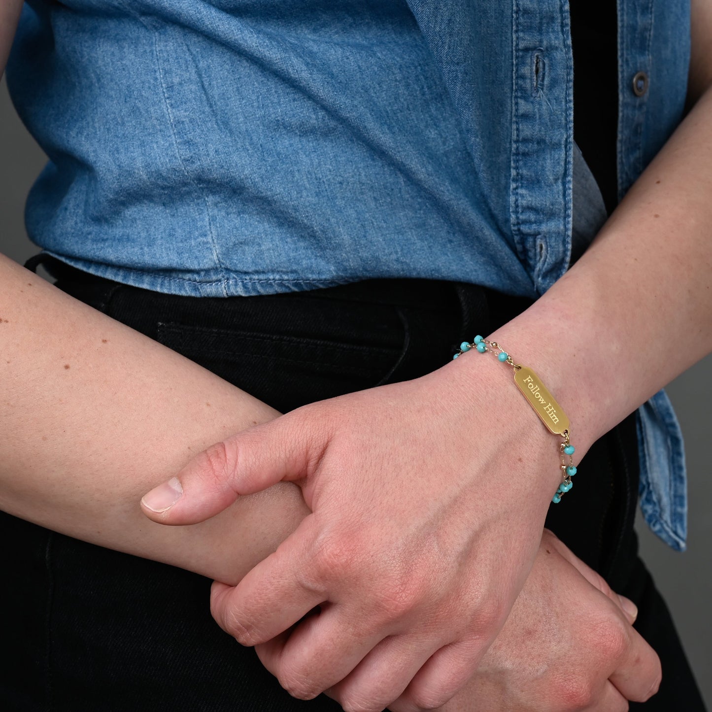 Follow Him Bracelet Gold