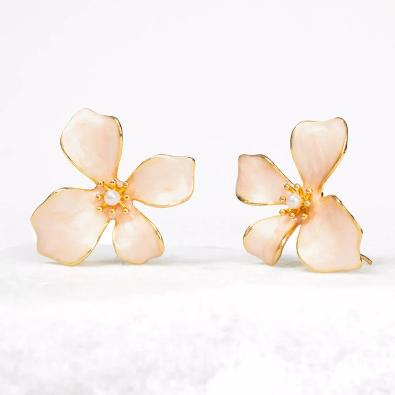 Hope in Bloom Earrings in Misty Rose