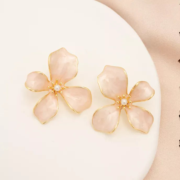 Hope in Bloom Earrings in Misty Rose