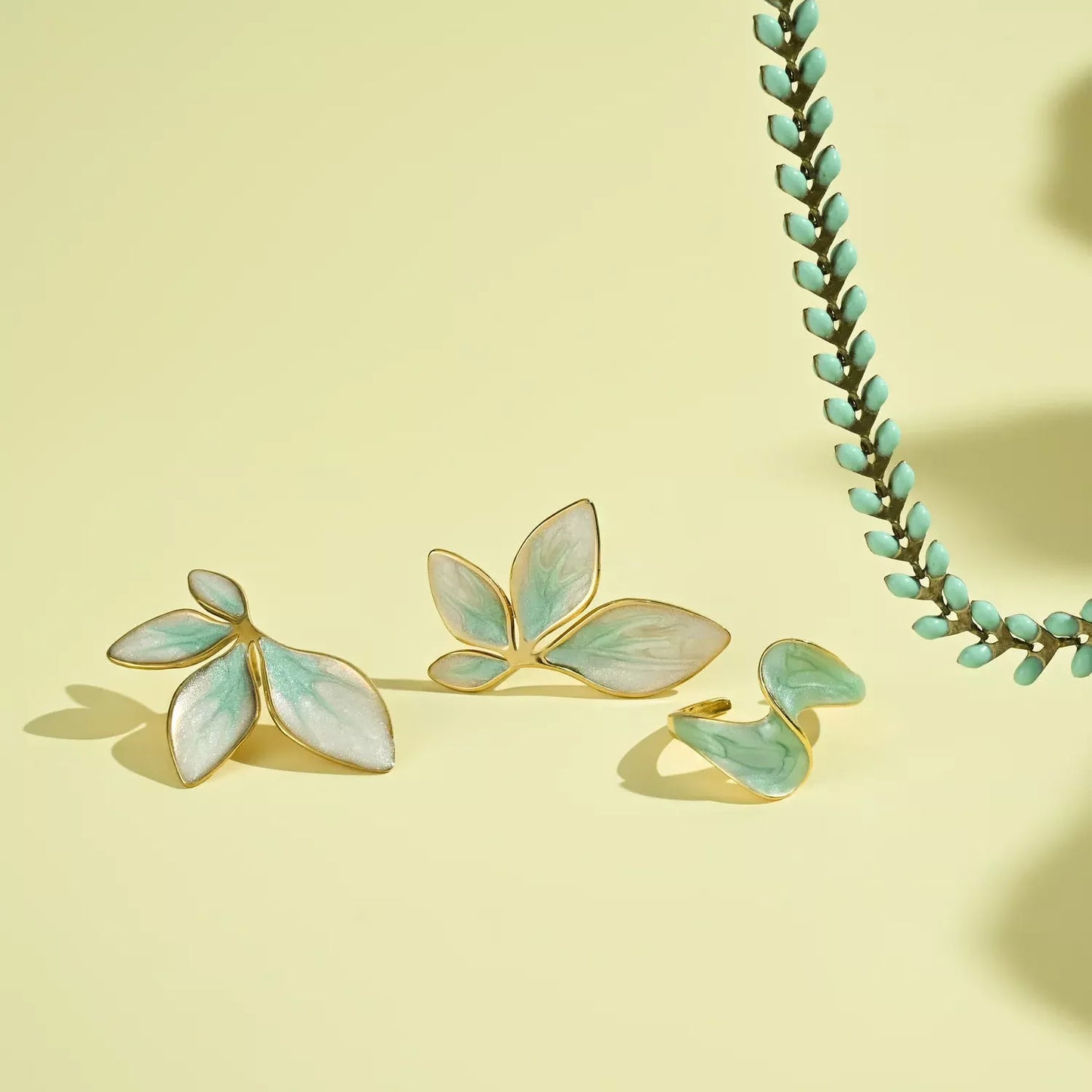 Ribbon of Light Ring in Mint