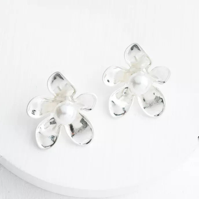 Hope In Bloom Earrings in Silver Product Shot