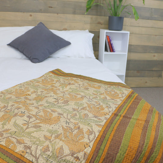 Small Sari Blanket (B011)